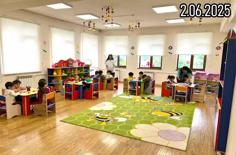 During our visit to Khankendi, we learned that Kindergarten No. 1 operates there. As the first company in Azerbaijan to develop national visual aids for preschool institutions, we were particularly interested in exploring the conditions and needs of this kindergarten. The kindergarten provides basic conditions for children to sleep, eat, play, and walk in the yard. However, there was a clear need for visual aids to improve the quality of listening and learning sessions. Recognizing this need, Çaşıoğlu Company, as always, demonstrated its social responsibility by donating a set of visual aids for 6 groups to the Khankendi kindergarten on the eve of the Qurban Bayram holiday. The main goal of this initiative is to support the proper development of our children, contribute to their education and upbringing, and call on everyone to take part in the restoration and development of our Karabakh. May our children grow up healthy, and may Karabakh always flourish!