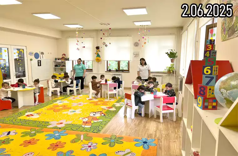 During our visit to Khankendi, we learned that Kindergarten No. 1 operates there. As the first company in Azerbaijan to develop national visual aids for preschool institutions, we were particularly interested in exploring the conditions and needs of this kindergarten. The kindergarten provides basic conditions for children to sleep, eat, play, and walk in the yard. However, there was a clear need for visual aids to improve the quality of listening and learning sessions. Recognizing this need, Çaşıoğlu Company, as always, demonstrated its social responsibility by donating a set of visual aids for 6 groups to the Khankendi kindergarten on the eve of the Qurban Bayram holiday. The main goal of this initiative is to support the proper development of our children, contribute to their education and upbringing, and call on everyone to take part in the restoration and development of our Karabakh. May our children grow up healthy, and may Karabakh always flourish!